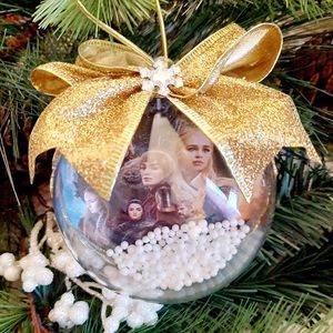 Handmade XL GOT Game of Thrones Ornament Fake Snow